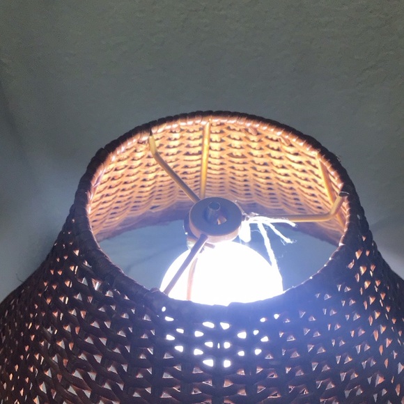 Vintage Hand made Rattan lampshade - Picture 6 of 14